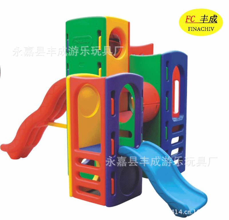 户外滑梯:儿童游乐园中的快乐源泉